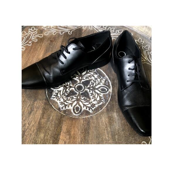 Men's Calvin Klein Black Bachman Oxford Dress Shoes- Sz 10.5 - Picture 2 of 8